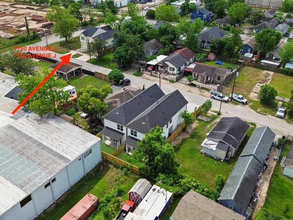7754 Avenue J, Houston TX 77012