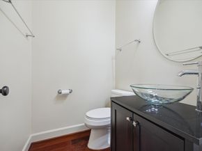 415 Tuam Street, Houston TX 77006