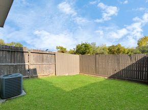 5411 Lindsay Lane, Houston TX 77011
