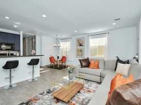 5411 Lindsay Lane, Houston TX 77011
