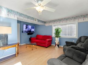 10522 Gulfstream Lane, Sugar Land TX 77498