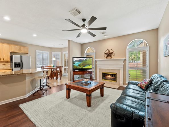 911 Chinni Court, Houston TX 77094