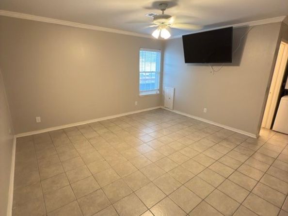 6401 Skyline Drive 34, Houston TX 77057