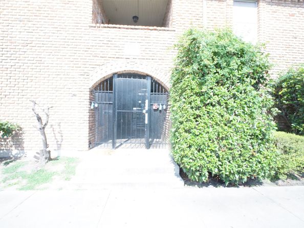 6401 Skyline Drive 34, Houston TX 77057