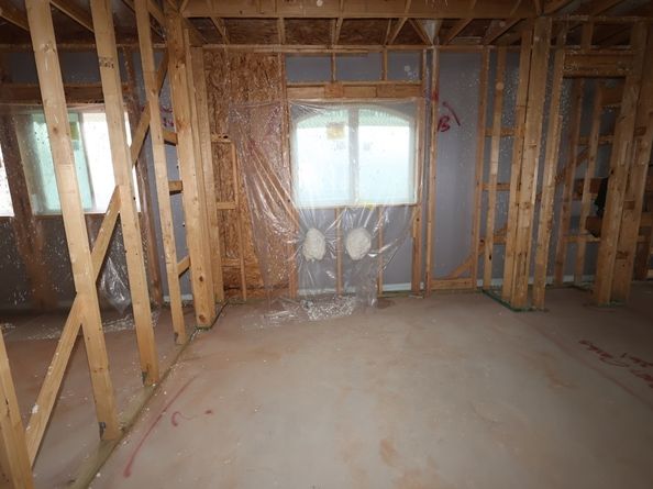 210 Sweetwater Rill Drive, Conroe TX 77304