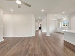 210 Sweetwater Rill Drive, Conroe TX 77304