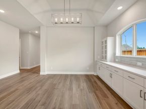 210 Sweetwater Rill Drive, Conroe TX 77304