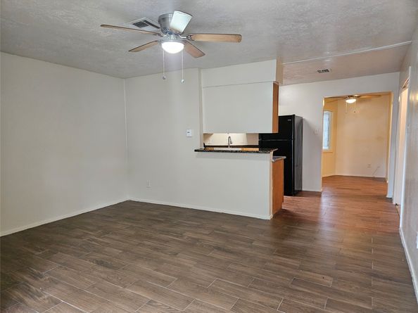 12843 Clarewood Drive, Houston TX 77072