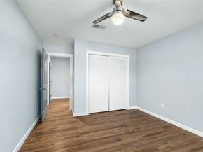 4923 Valkeith Drive, Houston TX 77096