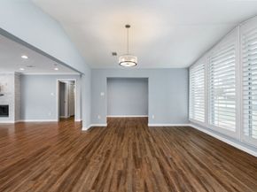 4923 Valkeith Drive, Houston TX 77096