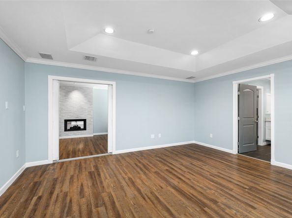 4923 Valkeith Drive, Houston TX 77096