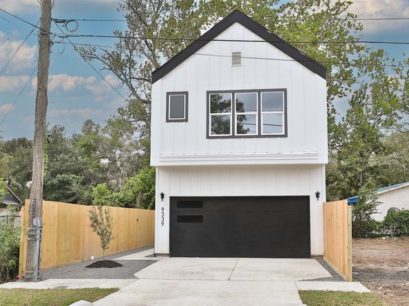 9347 Lavender Street, North Houston TX 77016