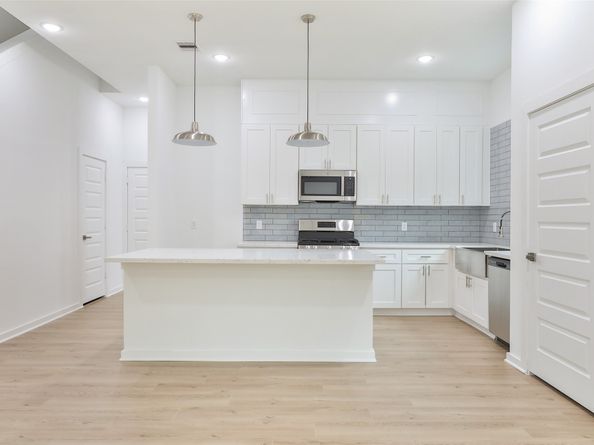 9347 Lavender Street, North Houston TX 77016