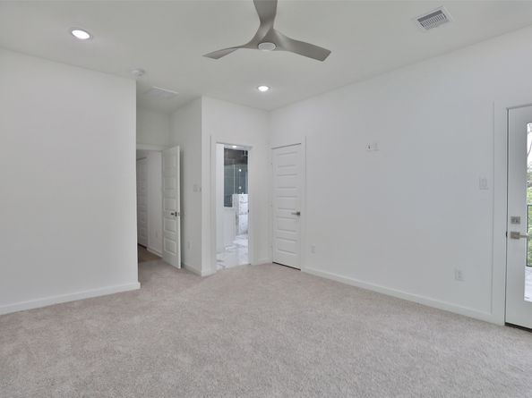 9347 Lavender Street, North Houston TX 77016