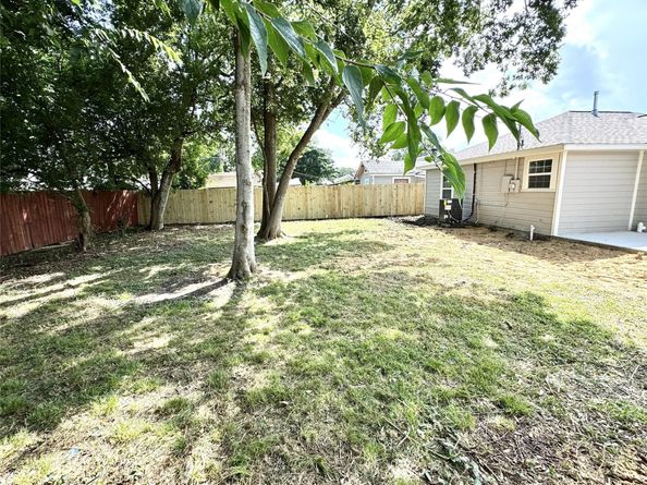 1106 Aubert Street, Houston TX 77017