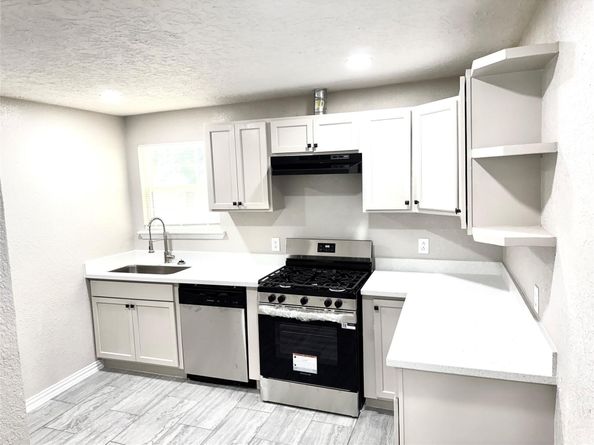 1106 Aubert Street, Houston TX 77017