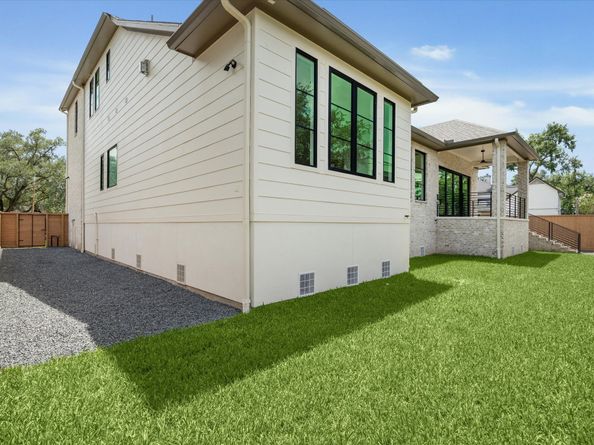 4914 Wigton Drive, Houston TX 77096