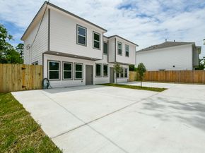 8306 E Tidwell Road, Houston TX 77028