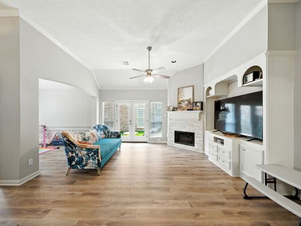 3911 Princeton Park Court, Pasadena TX 77058