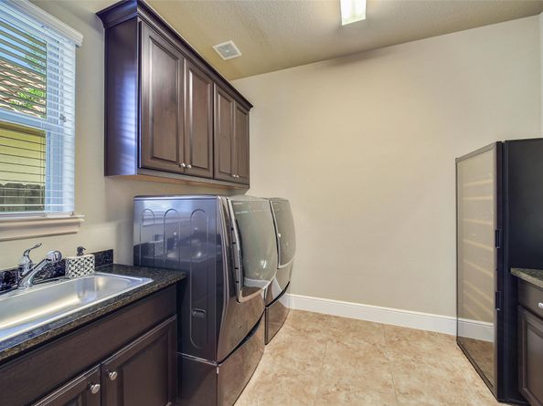 15614 Lake Iris Drive, Houston TX 77070