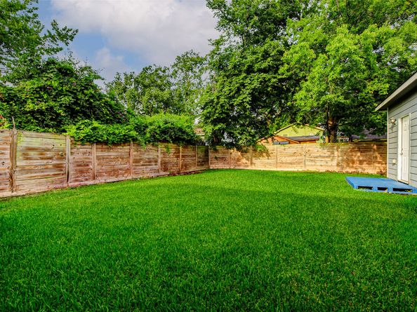 7315 Palestine Street, Houston TX 77020