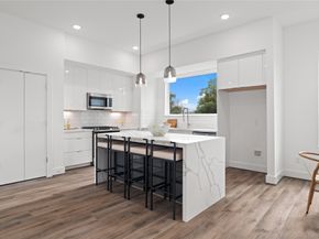 216 E 31ST 1/2 Street A, Houston TX 77018