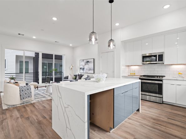 216 E 31ST 1/2 Street A, Houston TX 77018