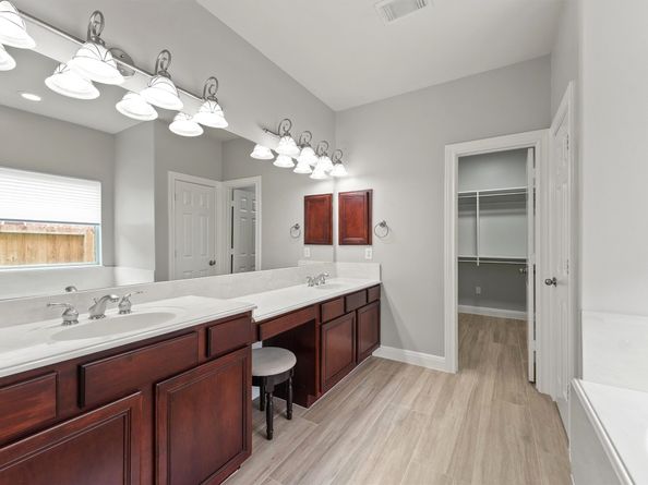 14210 Hansons Creek Court, Houston TX 77044