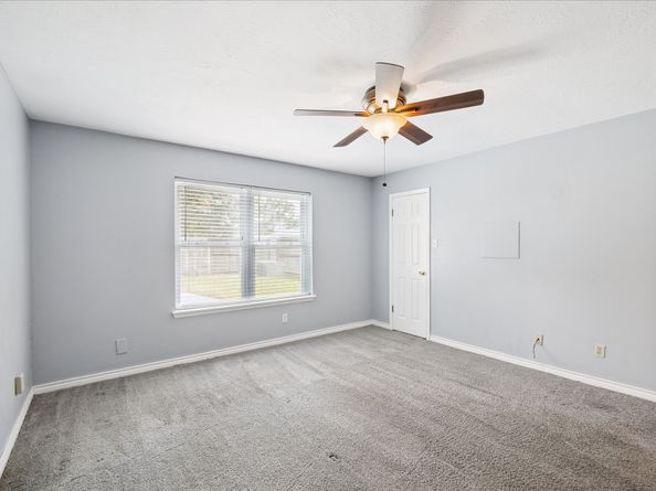 2214 Wickburn Drive, Spring TX 77386