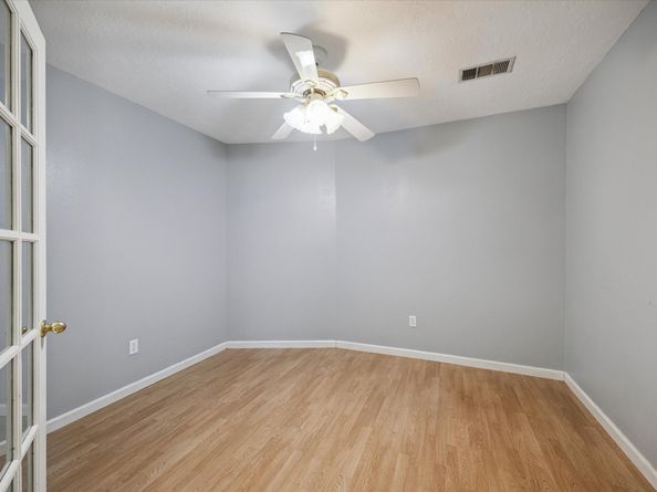 2214 Wickburn Drive, Spring TX 77386