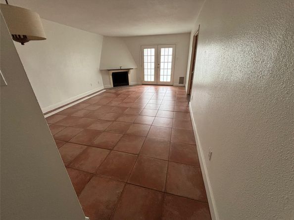 10075 Westpark Drive 40, Houston TX 77042