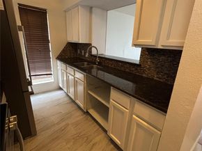 10075 Westpark Drive 40, Houston TX 77042