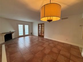 10075 Westpark Drive 40, Houston TX 77042
