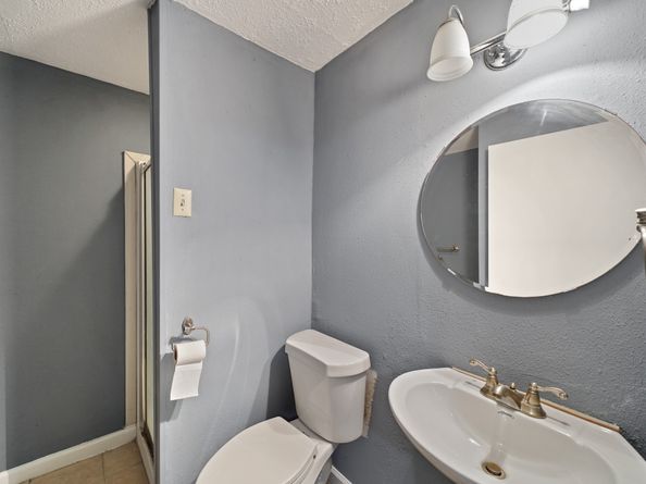 7802 Santa Elena Street, Houston TX 77061