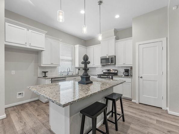15046 Flintstone Village Trail, Cypress TX 77433