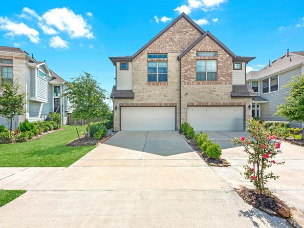 15046 Flintstone Village Trail, Cypress TX 77433