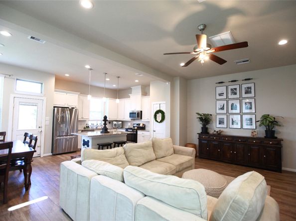 15046 Flintstone Village Trail, Cypress TX 77433