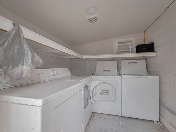 1511 Scharpe Street, Houston TX 77023