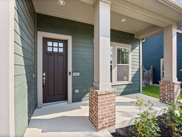 18422 Blue Hollow Heights Drive, Cypress TX 77433