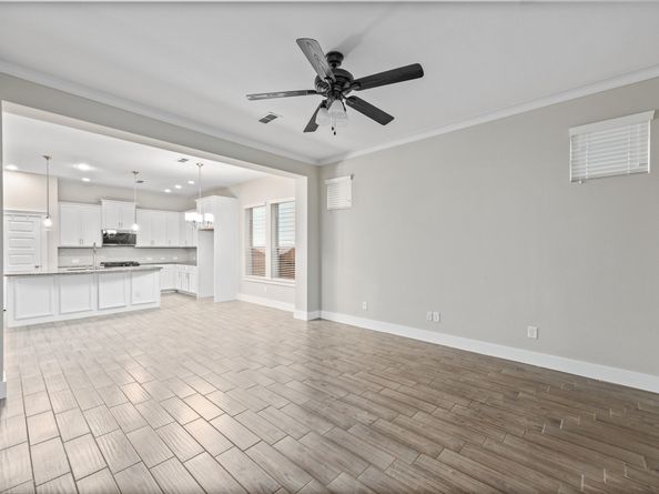 18422 Blue Hollow Heights Drive, Cypress TX 77433