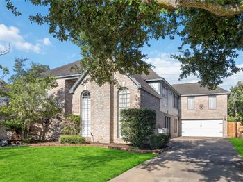 1018 Sherfield Ridge Drive