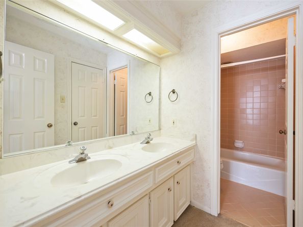 1018 Sherfield Ridge Drive, Katy TX 77450