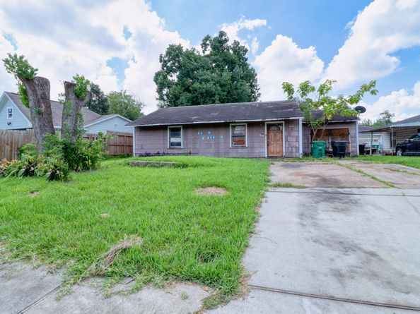 5942 Southridge Street, Houston TX 77033