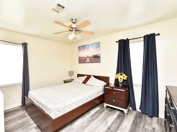 543 Dalewood Drive, Houston TX 77060