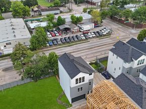 4830 Pinemont Drive, Houston TX 77091