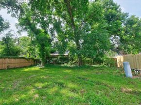 2703 Areba Street, Houston TX 77091