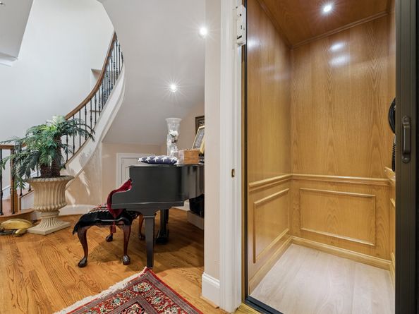 2309 Shakespeare Street, Houston TX 77030