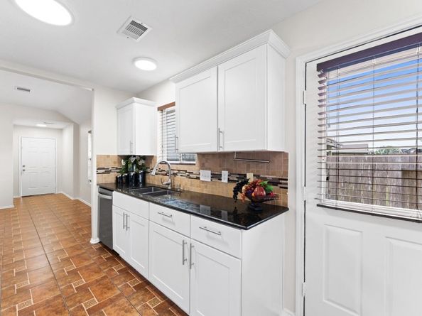 10914 Kelly Hill Court, Houston TX 77034