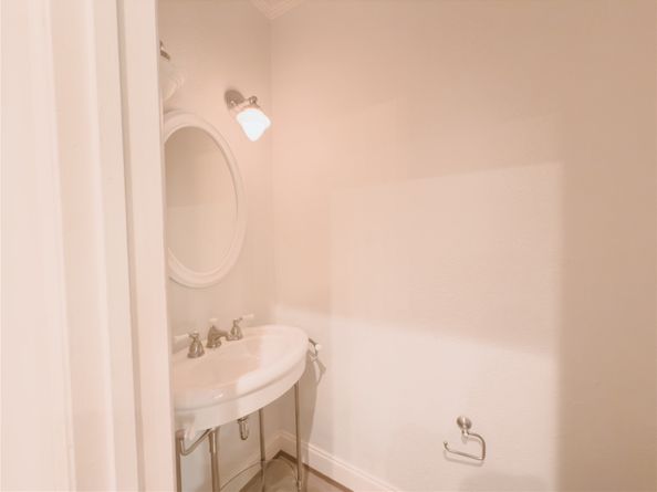 2976 Holly Hall Street 2976, Houston TX 77054