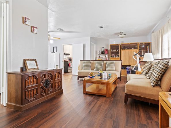 5622 Beldart Street, Houston TX 77033